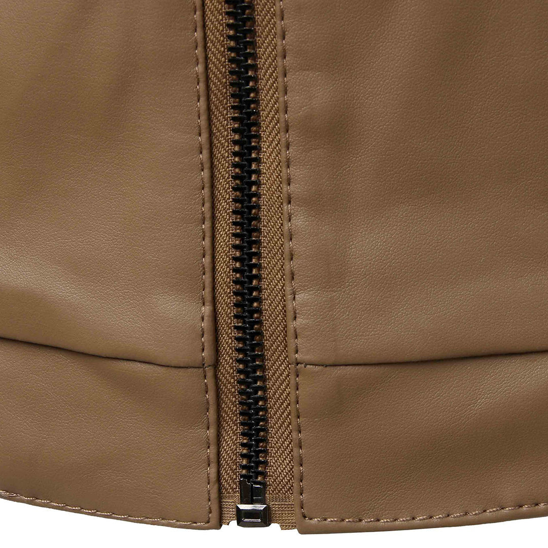 Eine modische und raffinierte Jacke - die BOGDAN-Kollektion