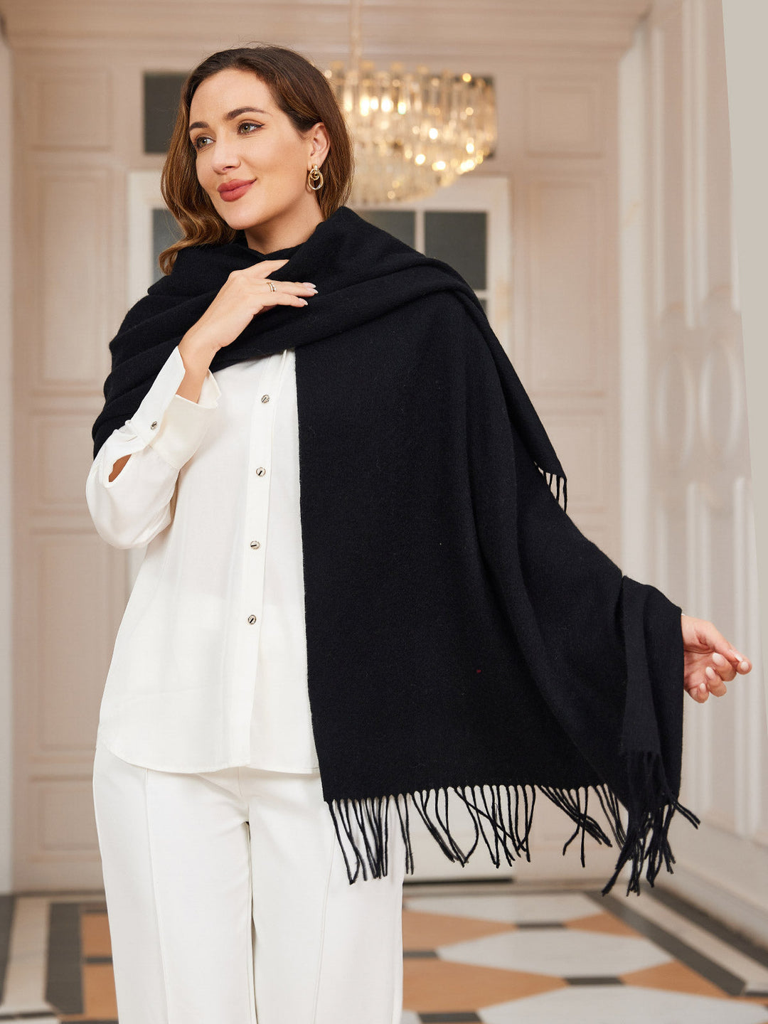 Adalyn | Ekskluzywny, elegancki wełniany szal dodający szyku i stylu